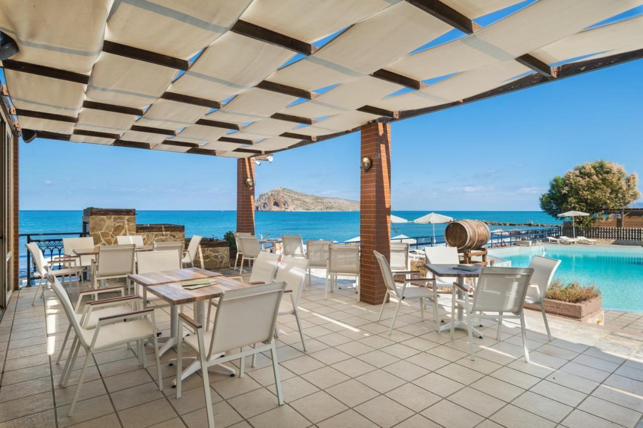 Hotel Haris On The Beach Agia Marina Dış mekan fotoğraf