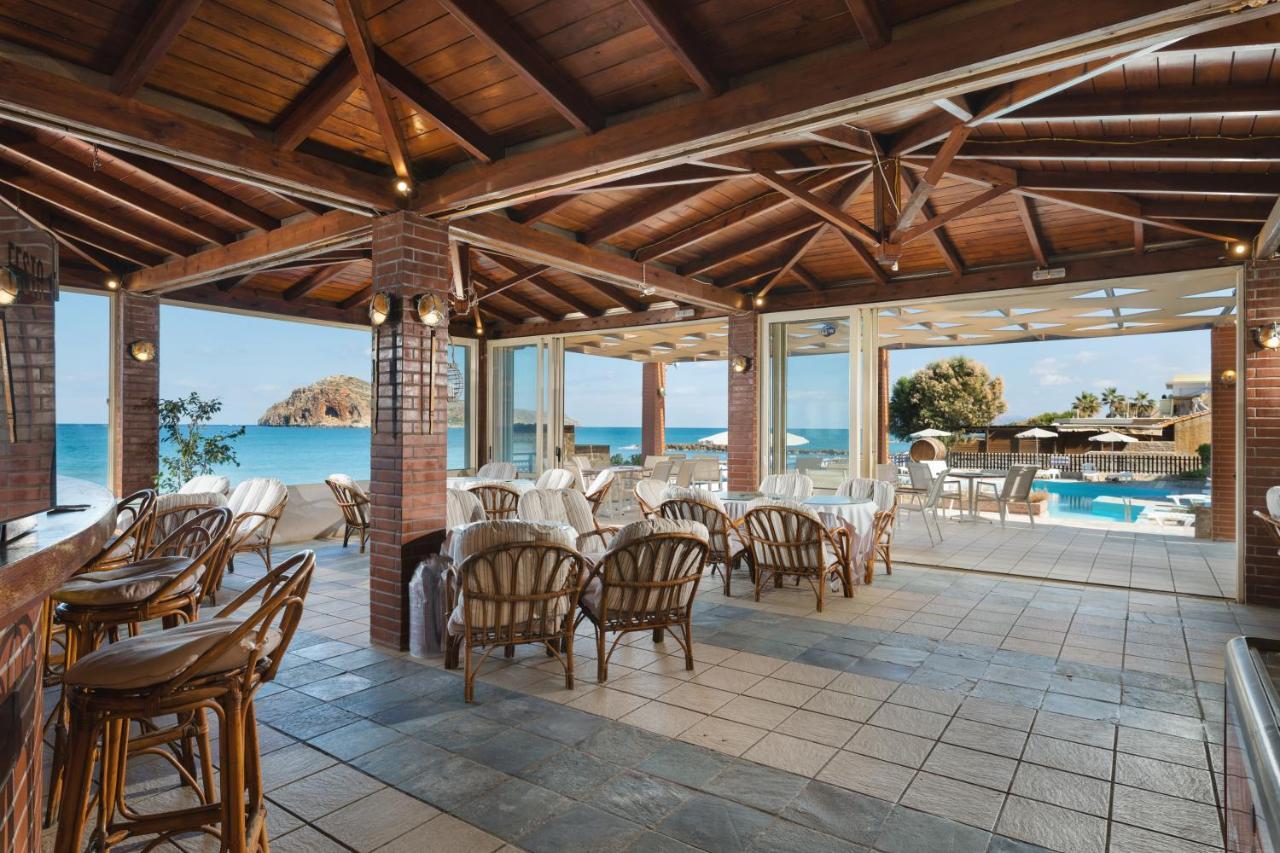 Hotel Haris On The Beach Agia Marina Dış mekan fotoğraf